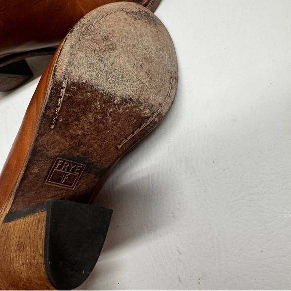 FRYE Izzy Zip Moto Boho Leather Mules Size 6.5B - Picture 8 of 10